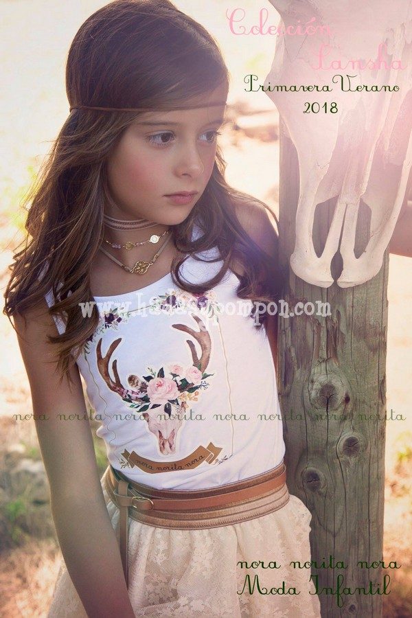 Conjunto Falda y Camiseta Sansha