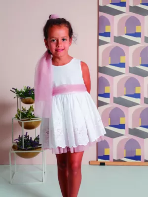 Vestido Vuelo Blanco Bordado Y Tul